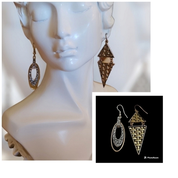 3/$30 VTG Mismatched Two Tone Basket Weave Spike Castlecore Dangle Earrings - Picture 1 of 4